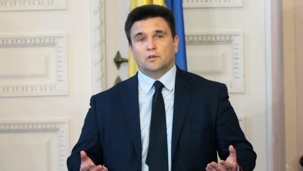 Минский формат не просто убили, а превратили в зомби, – Климкин