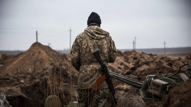 Могут ли сейчас военные стрелять в ответ врагу на Донбассе: позиция ООС