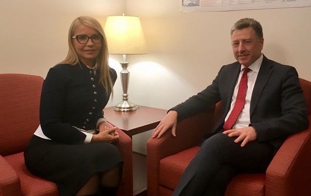 На молитву к Трампу. Украинские политики в СШАСюжет