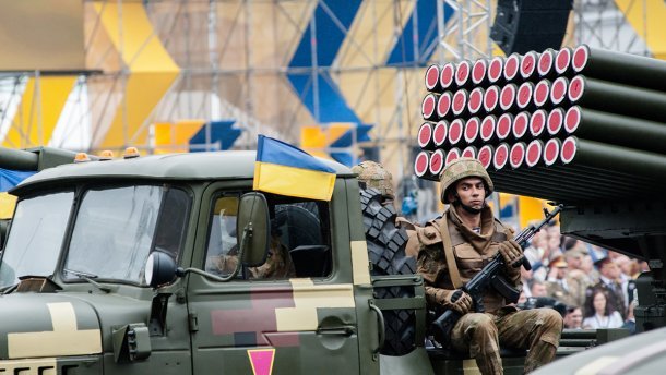 На сайті президента зявилась петиція з вимогою провести парад у День Незалежності