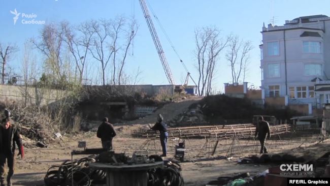 Під грифом таємно: як прикрили причетність Порошенка до руйнування історичної памятки