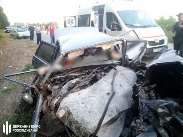 Пьяный полицейский устроил ДТП под Херсоном: погибла семья с ребенком