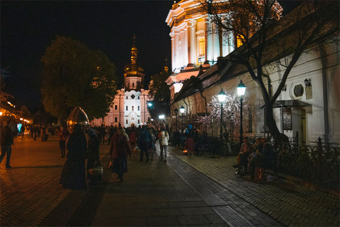 Пасха 2019: как проходила служба и освящение корзинок в киевских храмах (фото, видео)