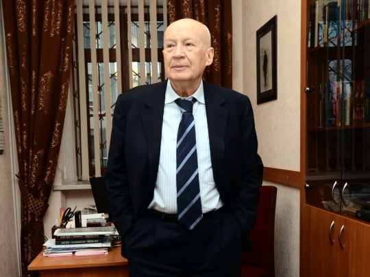 Пересменка на пути к национальному единству: уроки для Порошенко и вызовы перед Зеленским