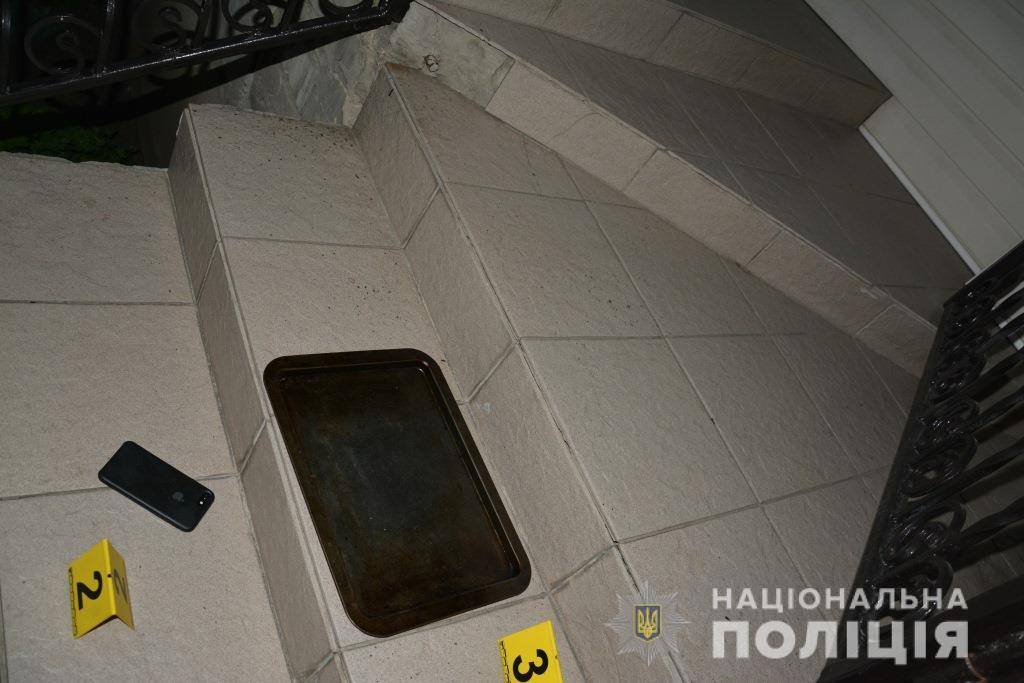 Под Киевом жестоко расстреляли фермера: подробности и фото с места убийства
