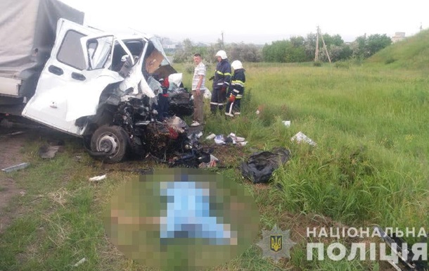 Под Одессой в ДТП погибли четыре человека