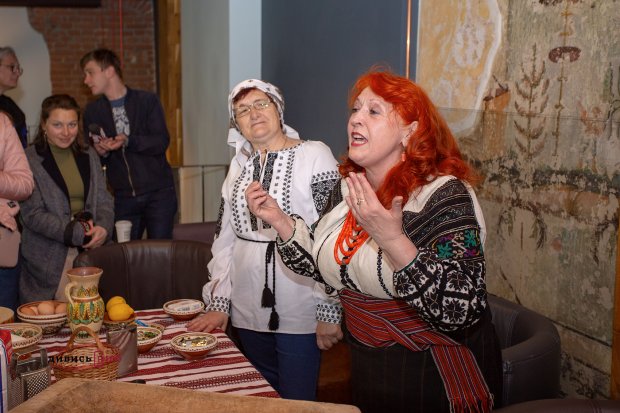 Подаруй паску: українці організували низку благодійних акцій для військових