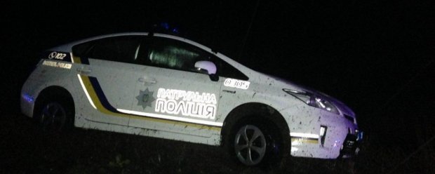 Полиция застрелила злоумышленника, который гранатой угрожал гражданским: фото, видео (18+)