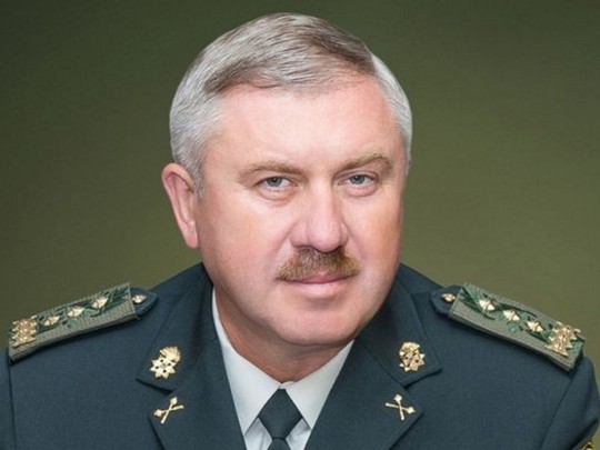 Порошенко уволил командующего Нацгвардией Аллерова