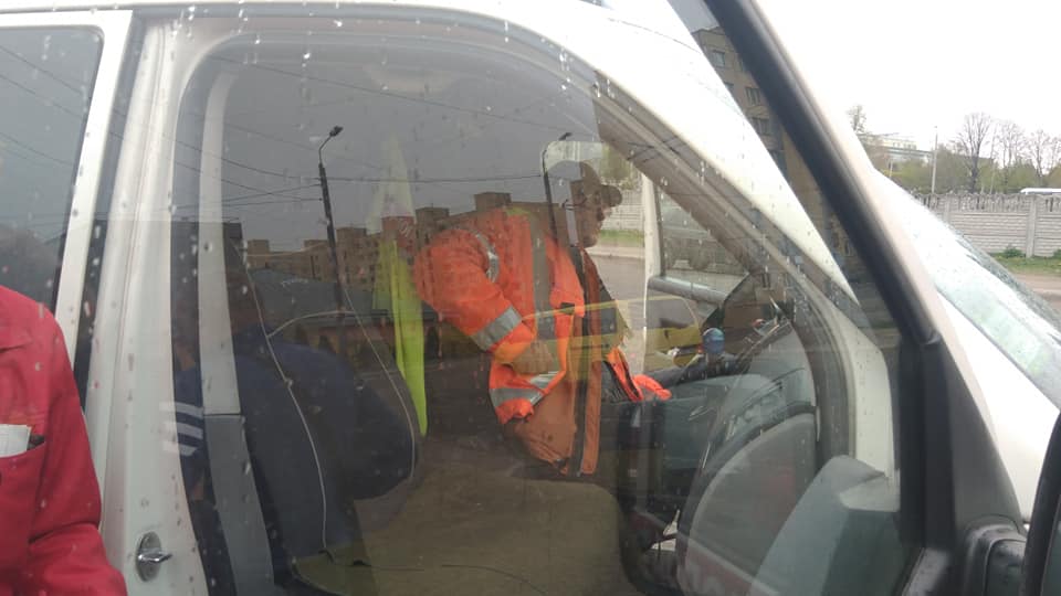 Приехали на вызов пьяные: в Ивано-Франковске сотрудники скорой помощи попали в скандал (фото)