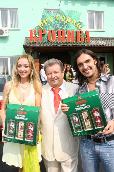 Прихований маєток та безліч ресторанів: якою нерухомістю володіє Михайло Поплавський
