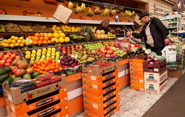 Прилавки наполовину заполнены украинской продукцией - Госстат