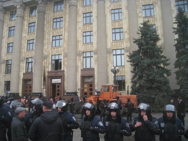 Противостояние на Юго-Востоке: в Луганске пошли на компромисс Сюжет