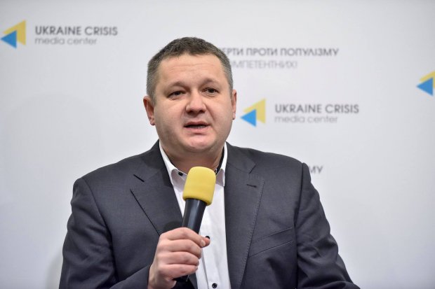 Рада не будет воевать с Президентом, – председатель Комитета избирателей о досрочных выборах