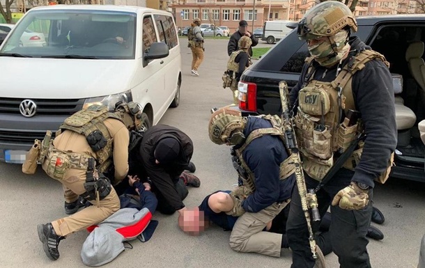 СБУ задержала банду вымогателей в Ужгороде