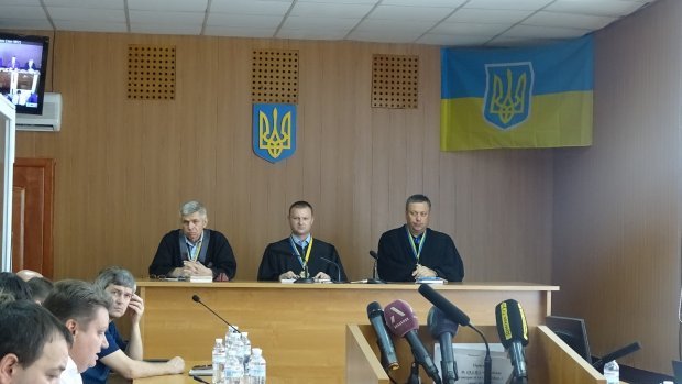 Справу Труханова про аферу на сотні мільйонів гривень судді зливають: 15 аргументів