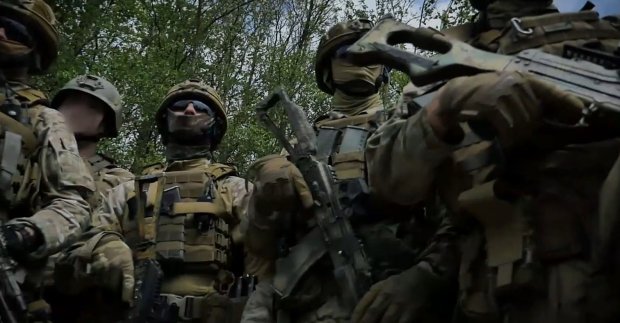 Історія волонтера, який пять років допомагає українській армії: як працює та що зробив