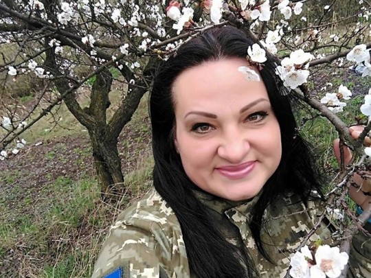 «Теперь моя мама ангел», — сказала на похоронах пулеметчицы Яны Червоной ее маленькая дочка
