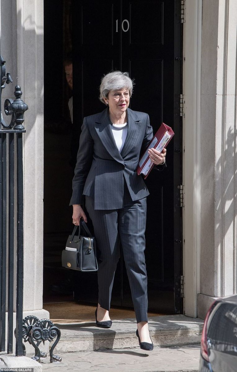 Тереза Мэй уйдет в отставку 24 мая — The Times Тереза Мэй уйдет в отставку 24 мая — The Times