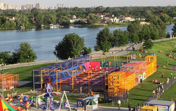 Территория современного отдыха для всей семьи – Sky Family ParkРеклама