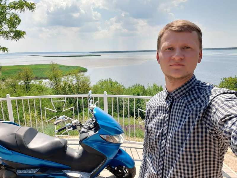 Трагедия под Кобеляками: упавшим паратрайком управлял опытный пилот (фото, видео)