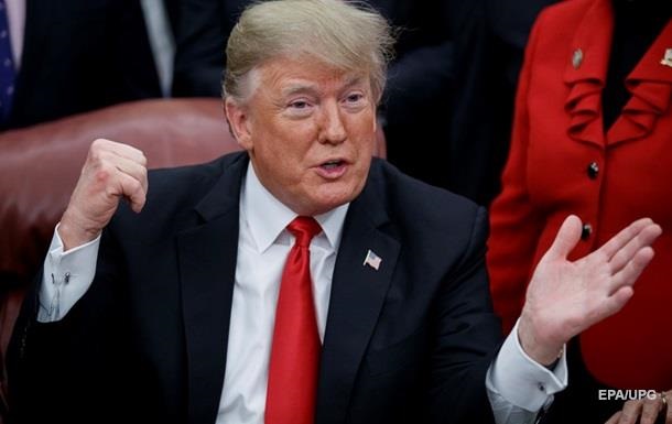 Трамп вспомнил Украину, говоря об охоте на ведьм