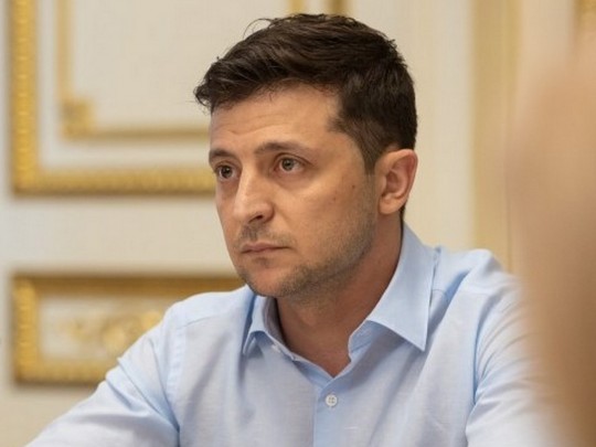 У Зеленского задумали референдум о переговорах Украины с Россией