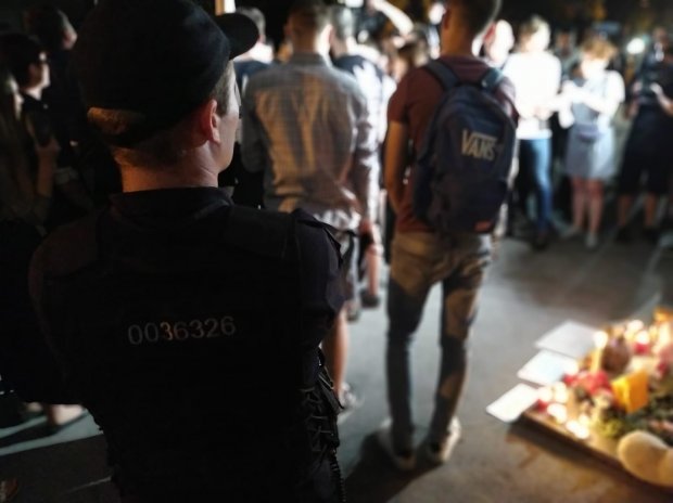 Убийство мальчика полицейскими: в Киеве проходит акция протеста под МВД – красноречивые фото