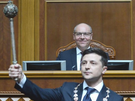 Указ Зеленского о роспуске Рады опротестуют в суде