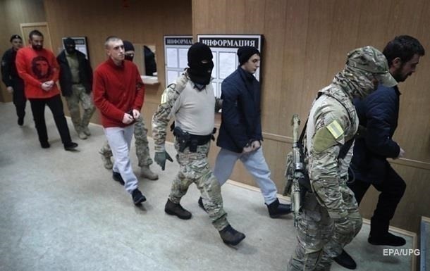 Украина запросила у РФ время и место возвращения моряков и кораблей