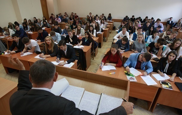 В 2019 году ВНО будут сдавать 355 тысяч человек