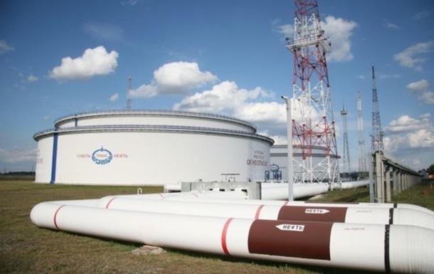 В Беларусь начала поступать чистая нефть из России