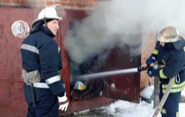 В Белой Церкви при пожаре в гараже погибли два человека