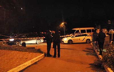 В центре Харькова обстреляли авто, водитель погиб