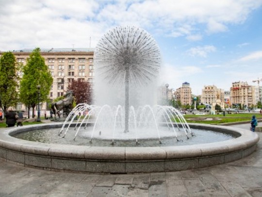 В центре Киева возобновили работу шесть фонтанов (фото, видео)