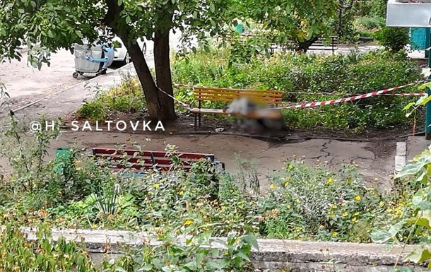 В Харькове во дворе жилого дома умер мужчина
