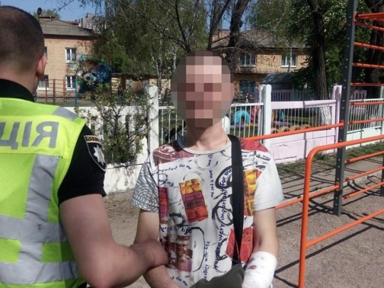 В Киеве на горячем поймали ушлого карманника (фото)