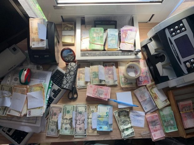 В Киеве переселенцы организовали канал финансирования террористов