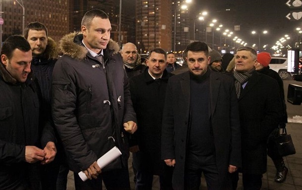 В Киеве заменят наружное освещение на 163 объектах – Кличко