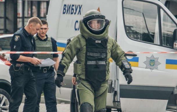 В Киеве заминировали Верховную Раду и Минобороны