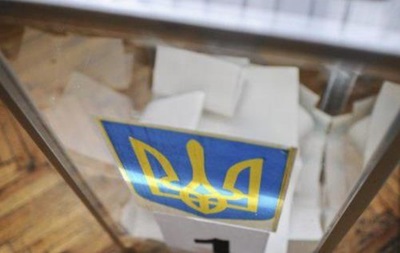 В Киеве женщина родила на избирательном участке - журналист