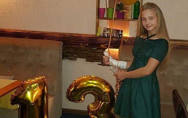 В Кривом Роге с шестого этажа выпал ребенок