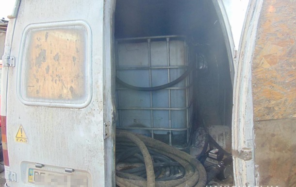 В Николаевской области воровали топливо Укрзализныци