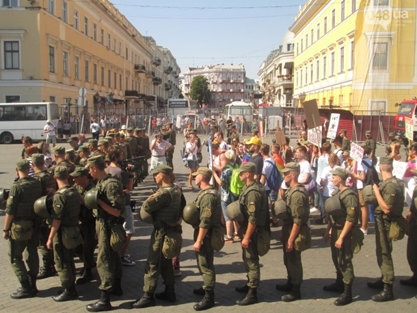 В Одессе прошел ЛГБТ-марш