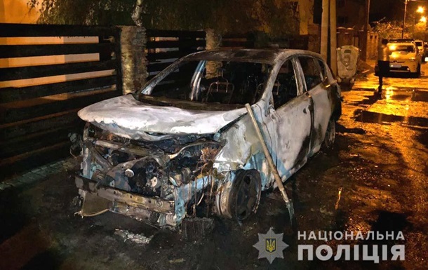 В Ровно сожгли машину секретаря горсовета