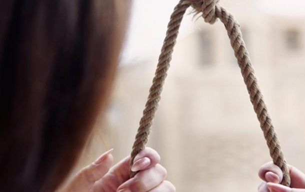 В Житомирской области повесилась 16-летняя школьница