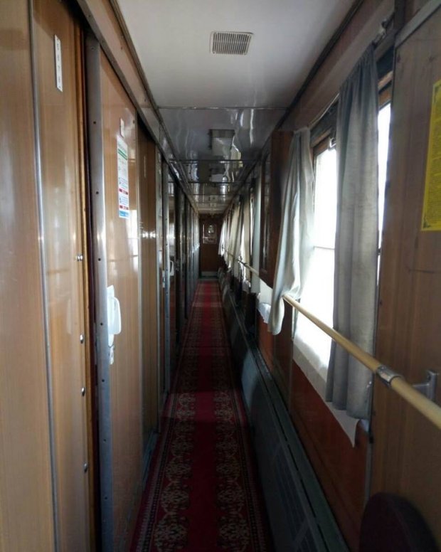 Вагон Укрзализныци после капитального ремонта не узнать: фотосравнение