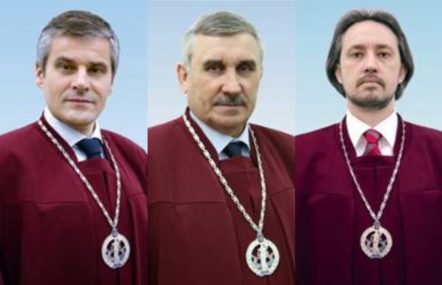 Влаштували революцію: у Конституційному Суді вимагають відставки його голови Шевчука