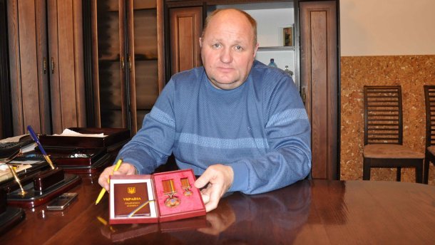 Во двор депутата Волынского облсовета Буська бросили гранату: фото
