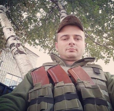 Врачи сутки боролись за жизнь раненного на Донбассе морпеха, но оказались бессильны (фото)